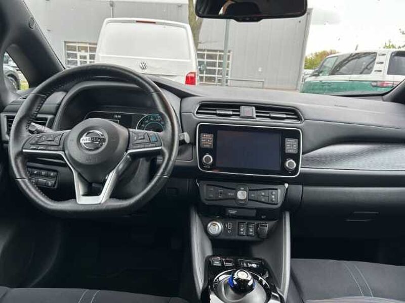 Nissan Leaf 40 kWh N-Connecta LED+NAVI+SITZH+KAMERA Navi 360 Kamera LED ACC Apple CarPlay An