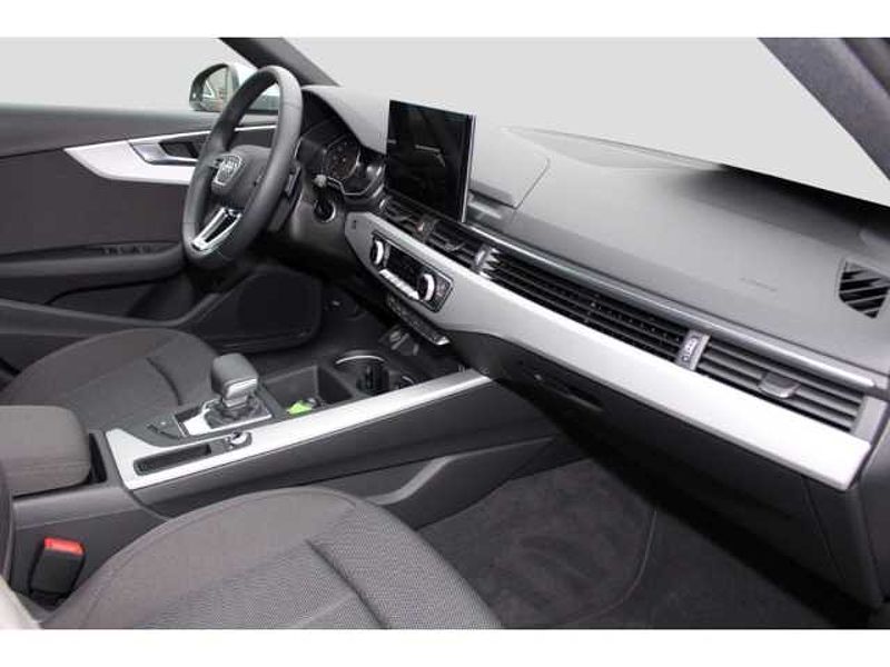 Audi A4 Avant 40 TFSI S-TRONIC LED PANO KAMERA Klima