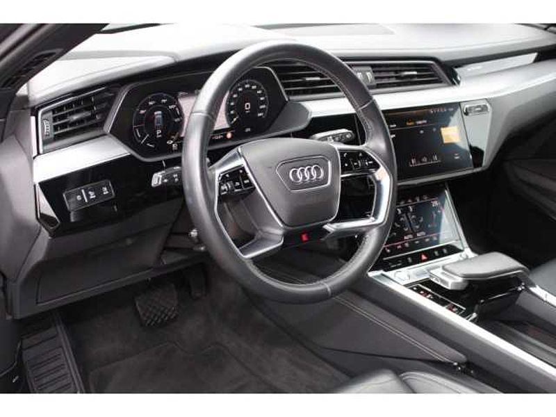 Audi e-tron 55 quattro advanced S-LINE MATRIX VC HUD